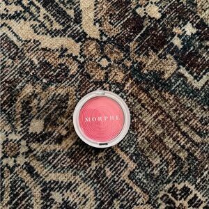 Morphe3 n 1 silk  Blush..  pleasured